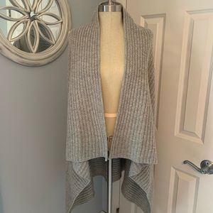 Caslon Sleeveless sweater